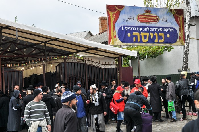 חלוקת ארוחות ארוזות TO GO הכנסת אורחים אומן