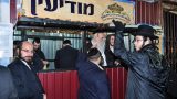 עמדת מודיעין מאויישת ע"י הכנסת אורחים המרכזית אומן